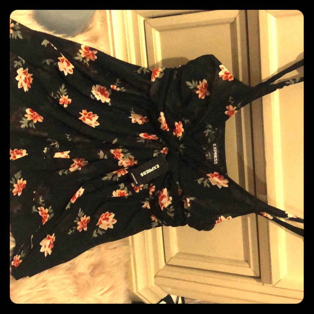 Never worn !
